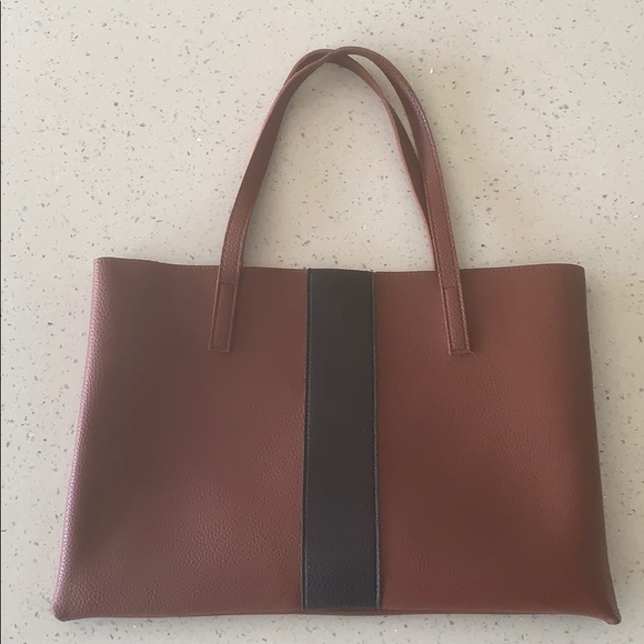 Vince Camuto Tote - Picture 1 of 4